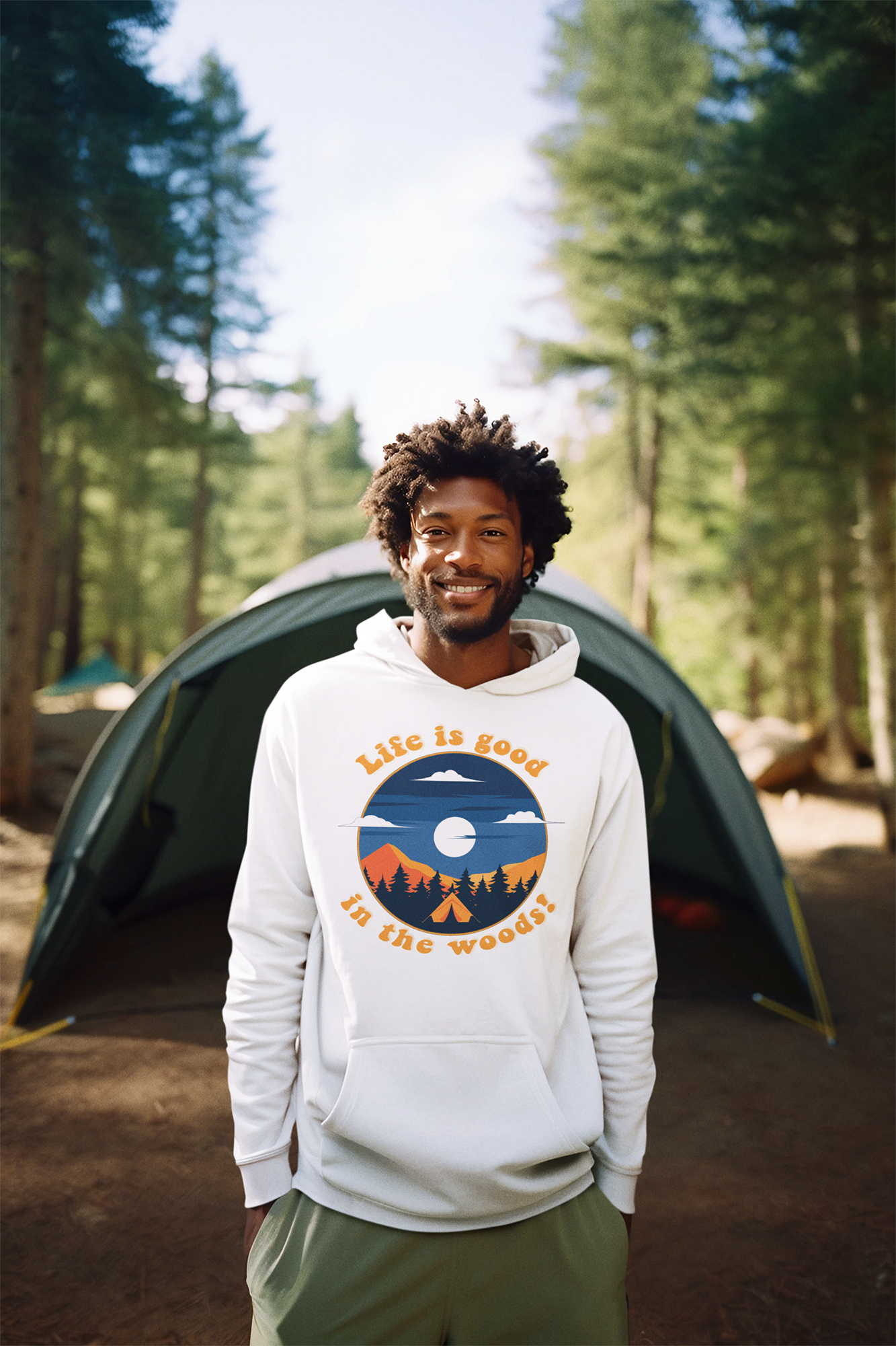 Life is good in the woods - Heavy Blend™ Hooded Sweatshirt